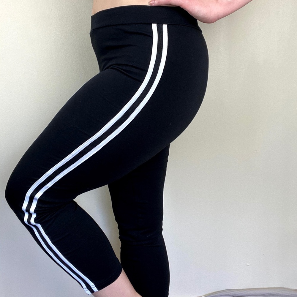 Black Cropped Legging